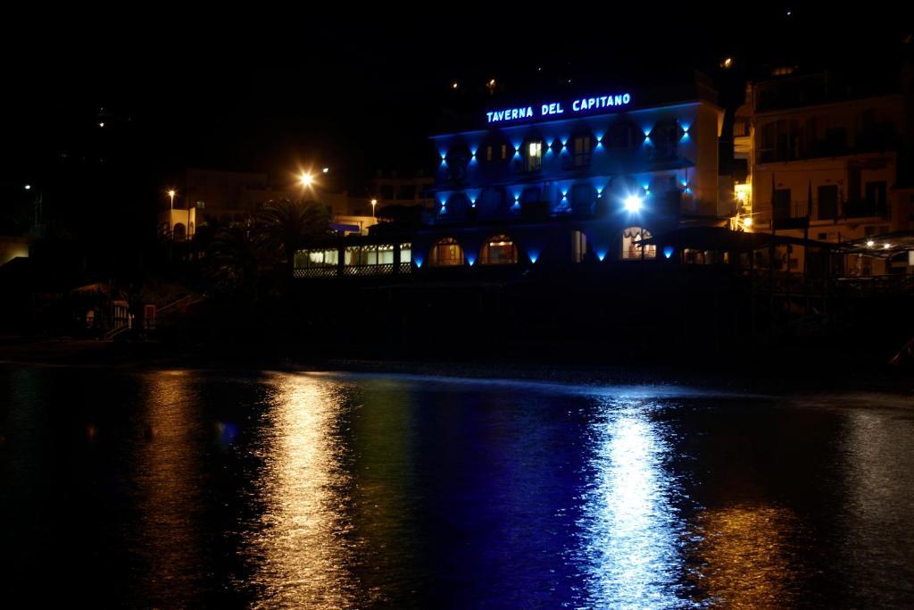 Taverna Del Capitano Marina del Cantone Ngoại thất bức ảnh